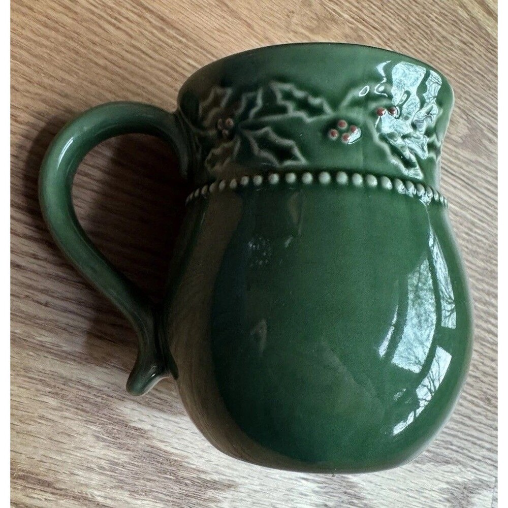 Hampton Home Christmas Holly Berries Holiday Mug 12‎ Oz Ceramic Cup Green